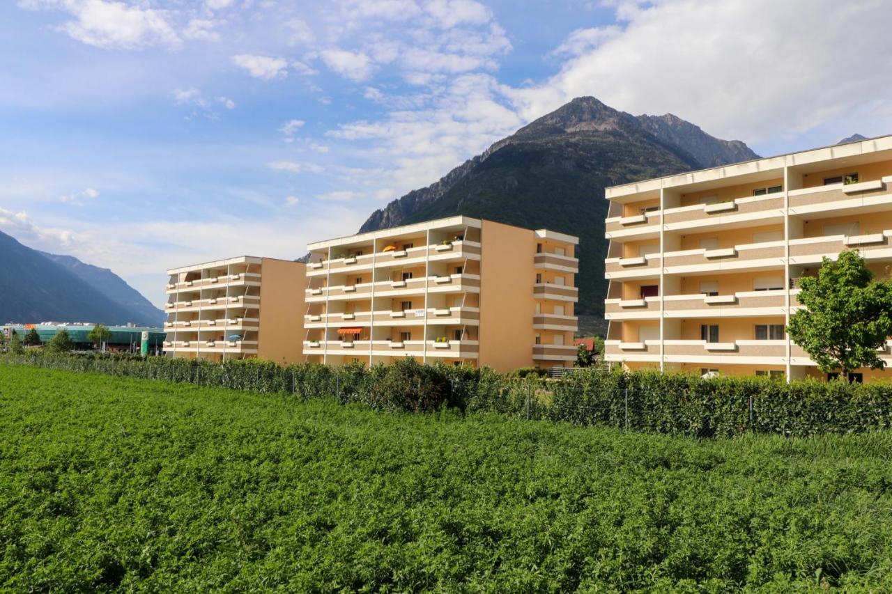Nice Apartment Ideally Located In Martigny מראה חיצוני תמונה